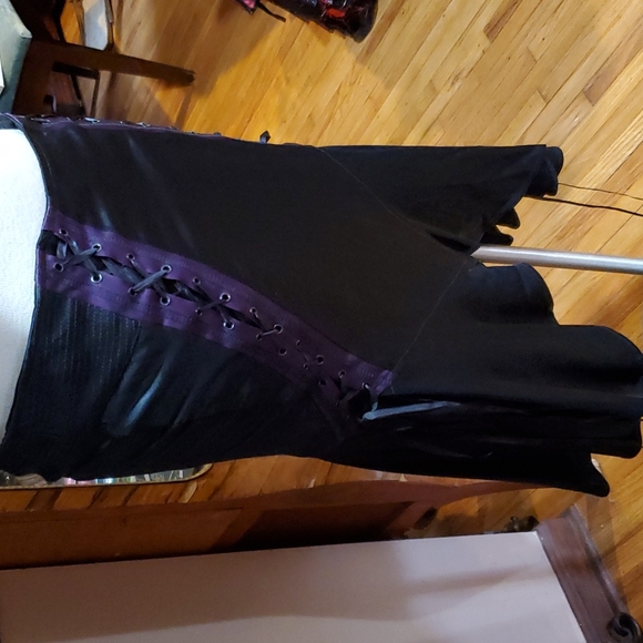 Lip Service Satin Persuasions Dream Date Skirt Lace .beautifully gothic ! NWOT - Picture 2 of 7